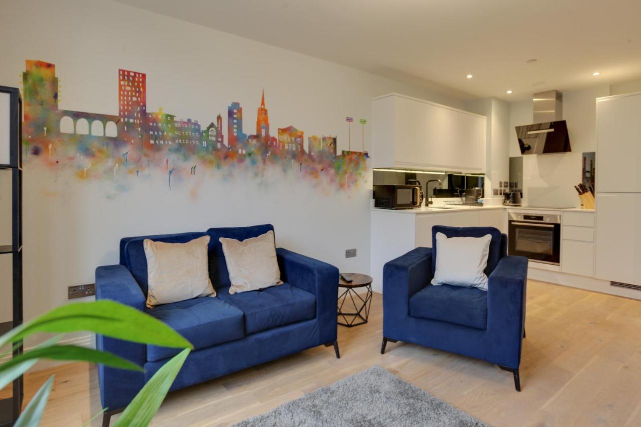 New London Life Executive Apartments 첼름스퍼드 외부 사진