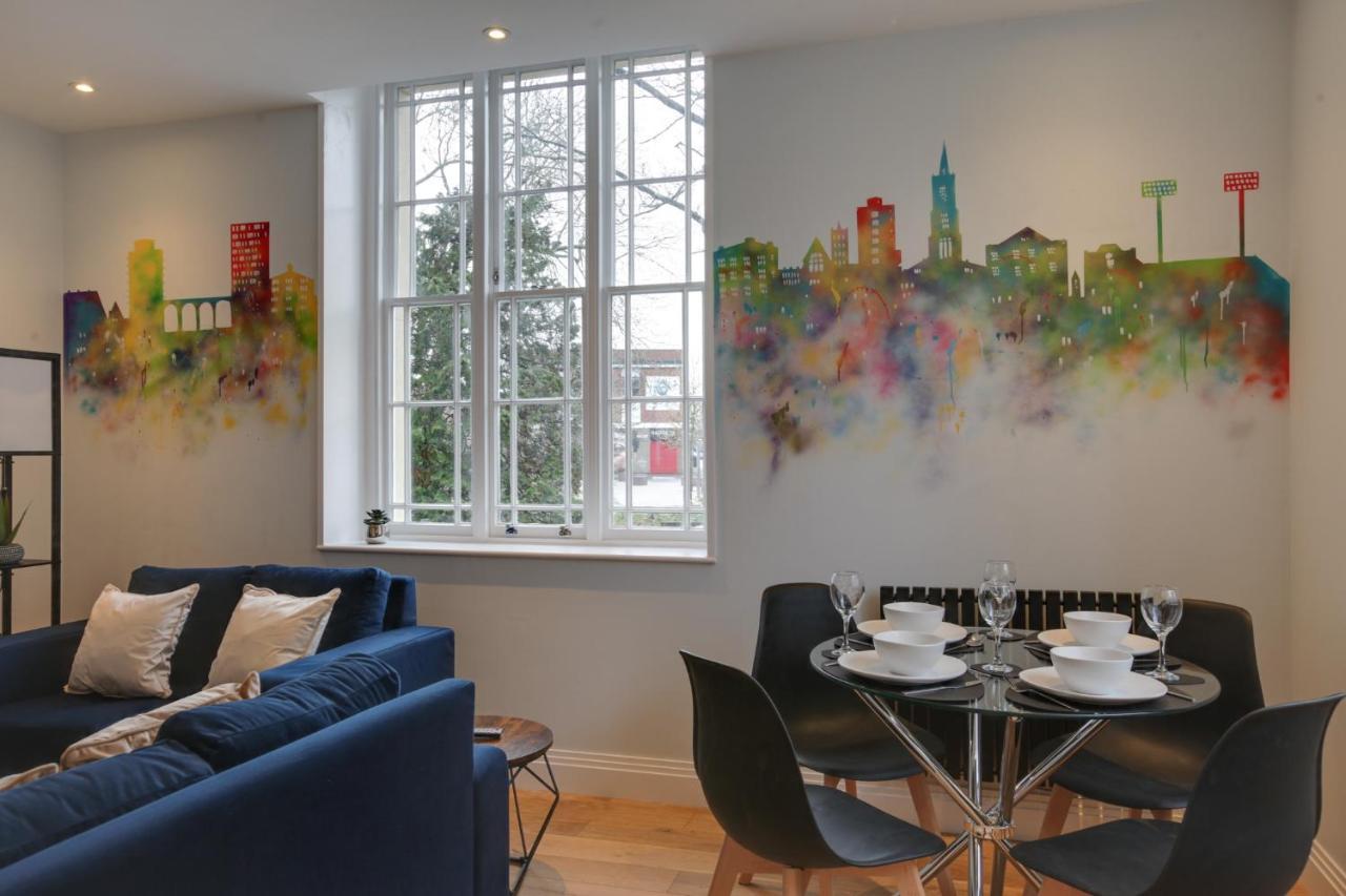 New London Life Executive Apartments 첼름스퍼드 외부 사진