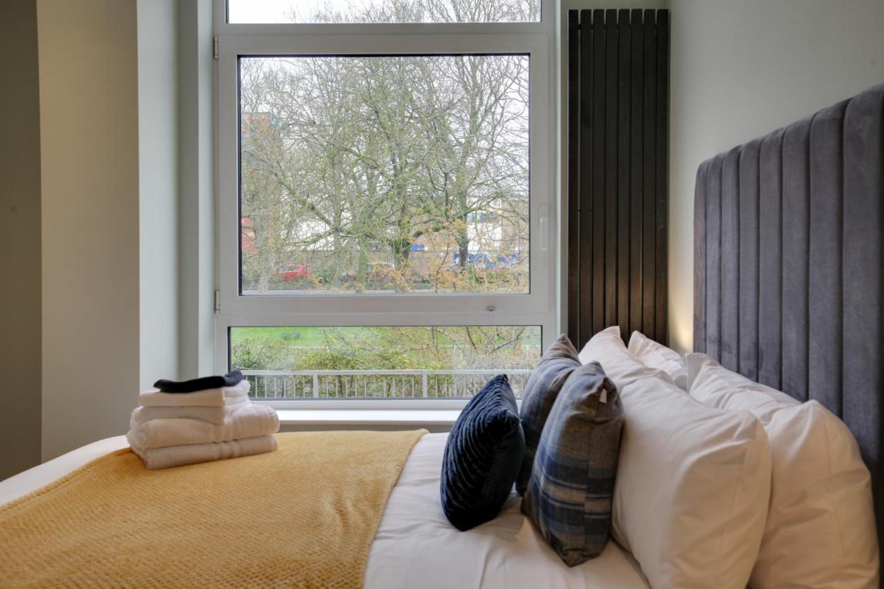 New London Life Executive Apartments 첼름스퍼드 외부 사진