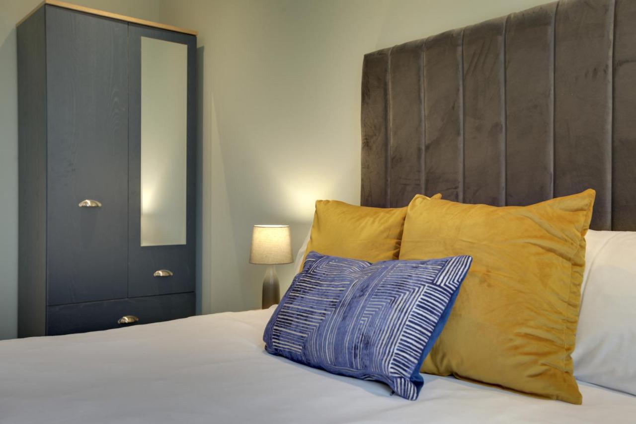 New London Life Executive Apartments 첼름스퍼드 외부 사진