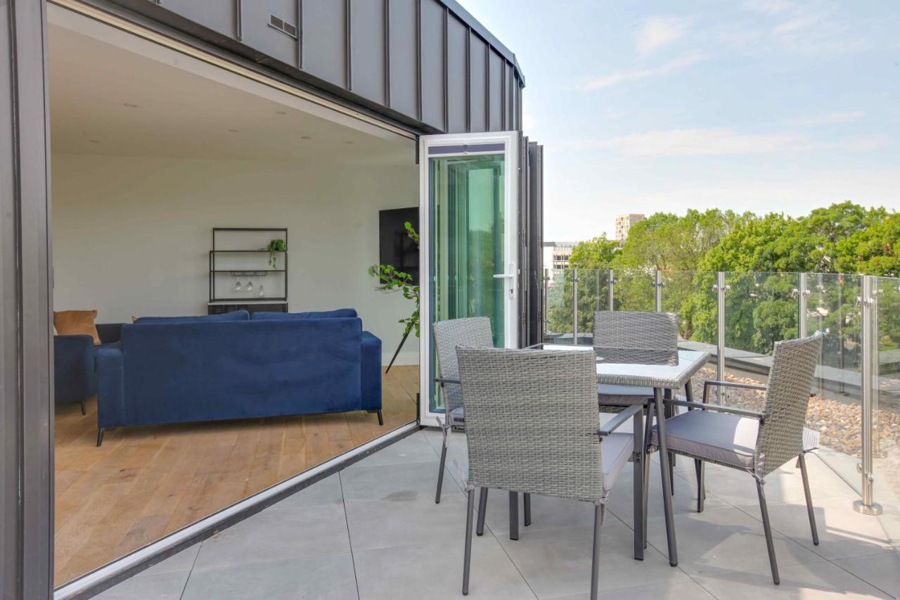 New London Life Executive Apartments 첼름스퍼드 외부 사진