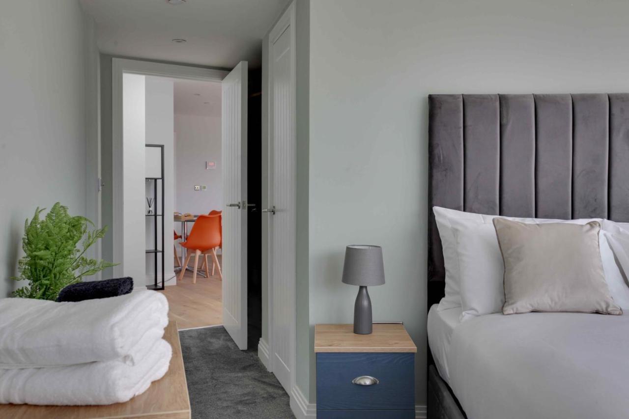 New London Life Executive Apartments 첼름스퍼드 외부 사진