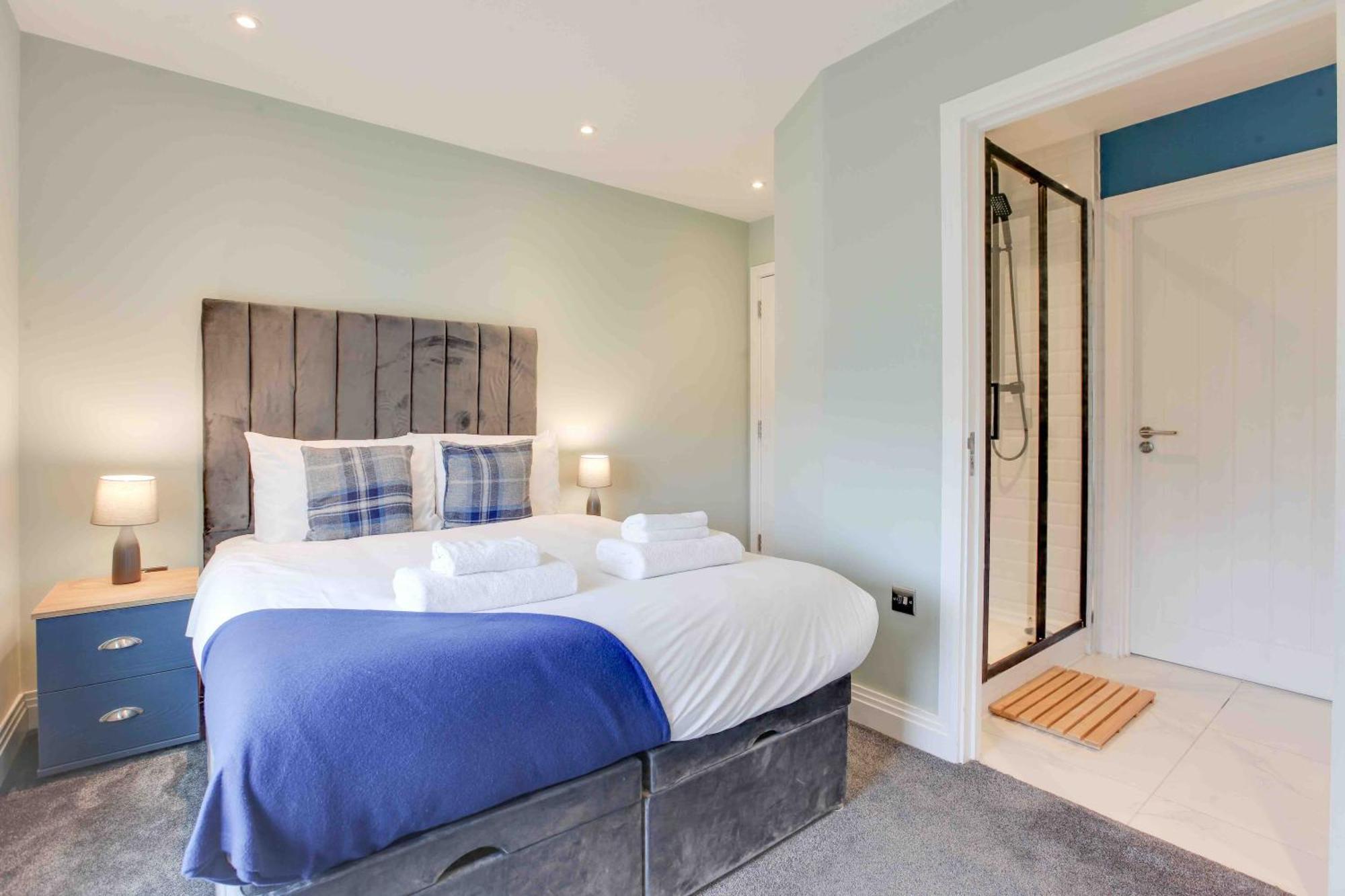 New London Life Executive Apartments 첼름스퍼드 외부 사진