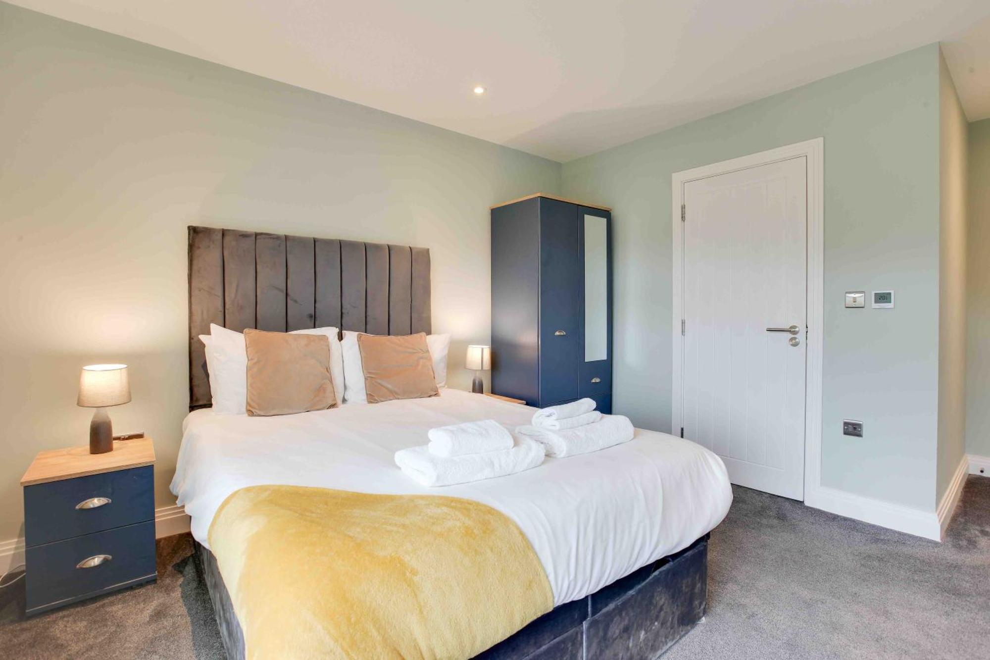 New London Life Executive Apartments 첼름스퍼드 외부 사진