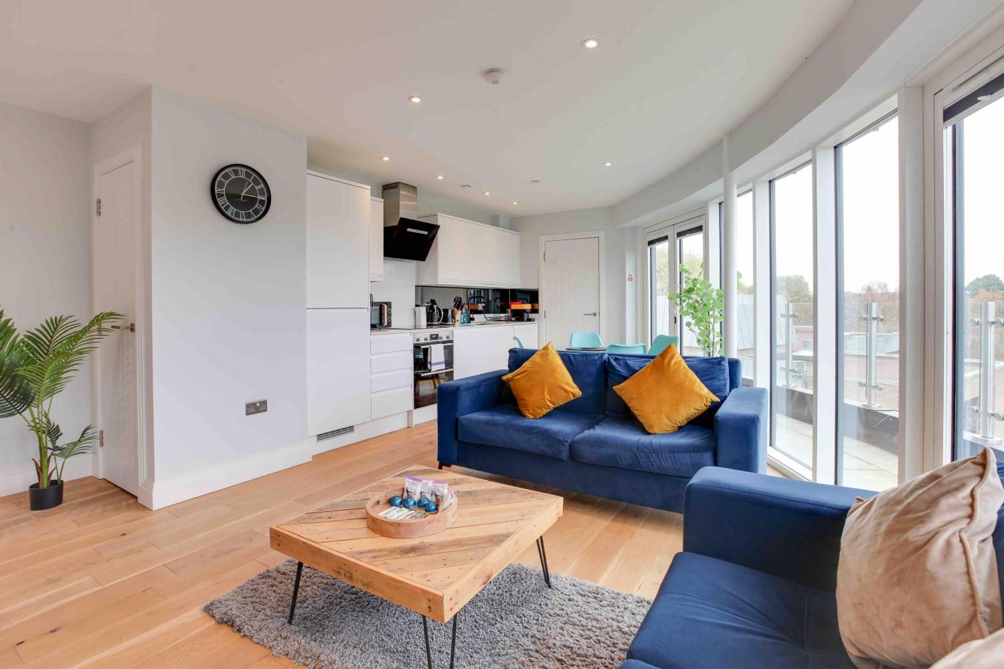 New London Life Executive Apartments 첼름스퍼드 외부 사진